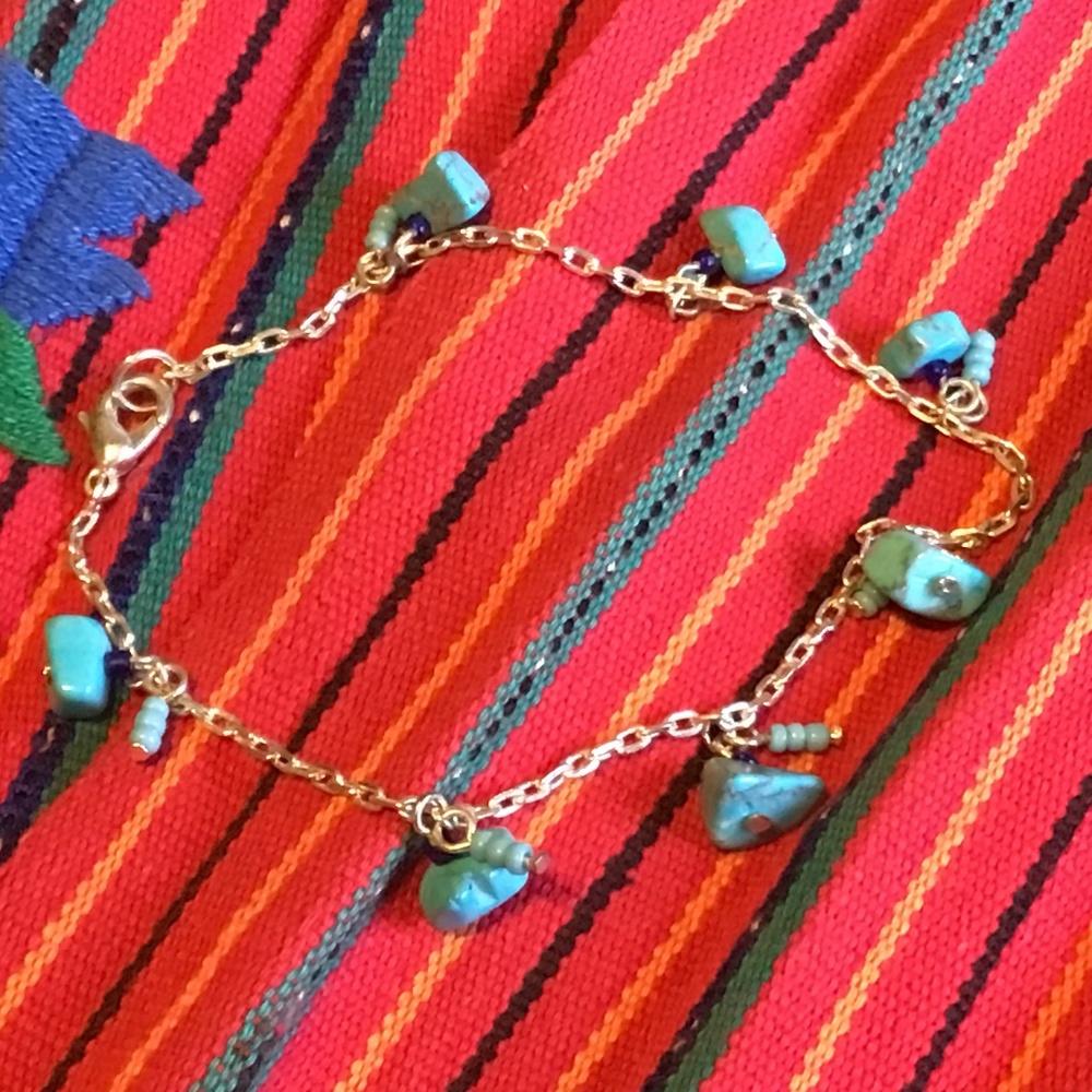 Artisan ..Super sweet ankle bracelet perfect for summer.. turquoise silver .NEW